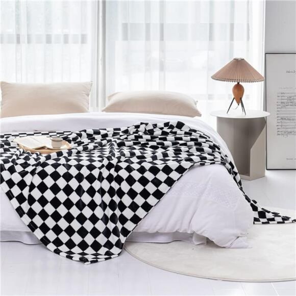 Throw Blankets Flannel Blanket with Checkerboard Grid Pattern Soft Throw - Picture 6 of 7